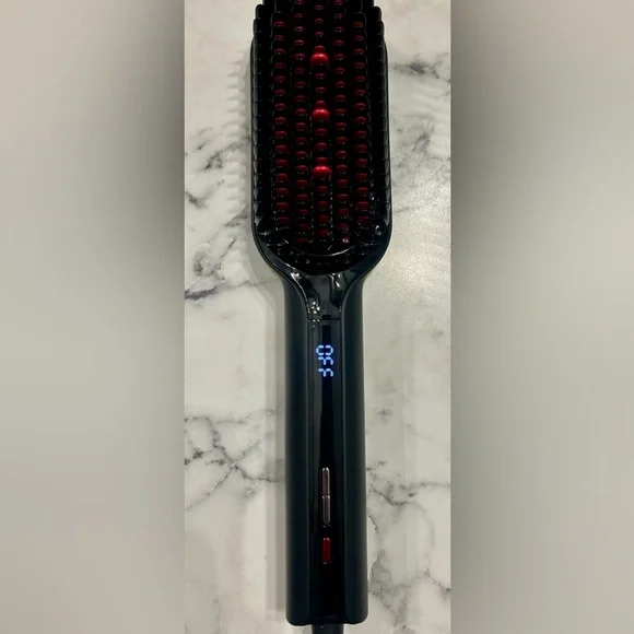 Tymo Black and Red Hair Straightener - Picture 4 of 7